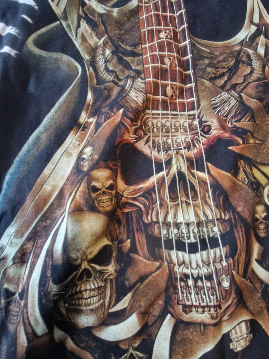 Hell Time Electric Guitar Skull Glow in Dark Graphic Tee Uk XXl On A Wild Tag