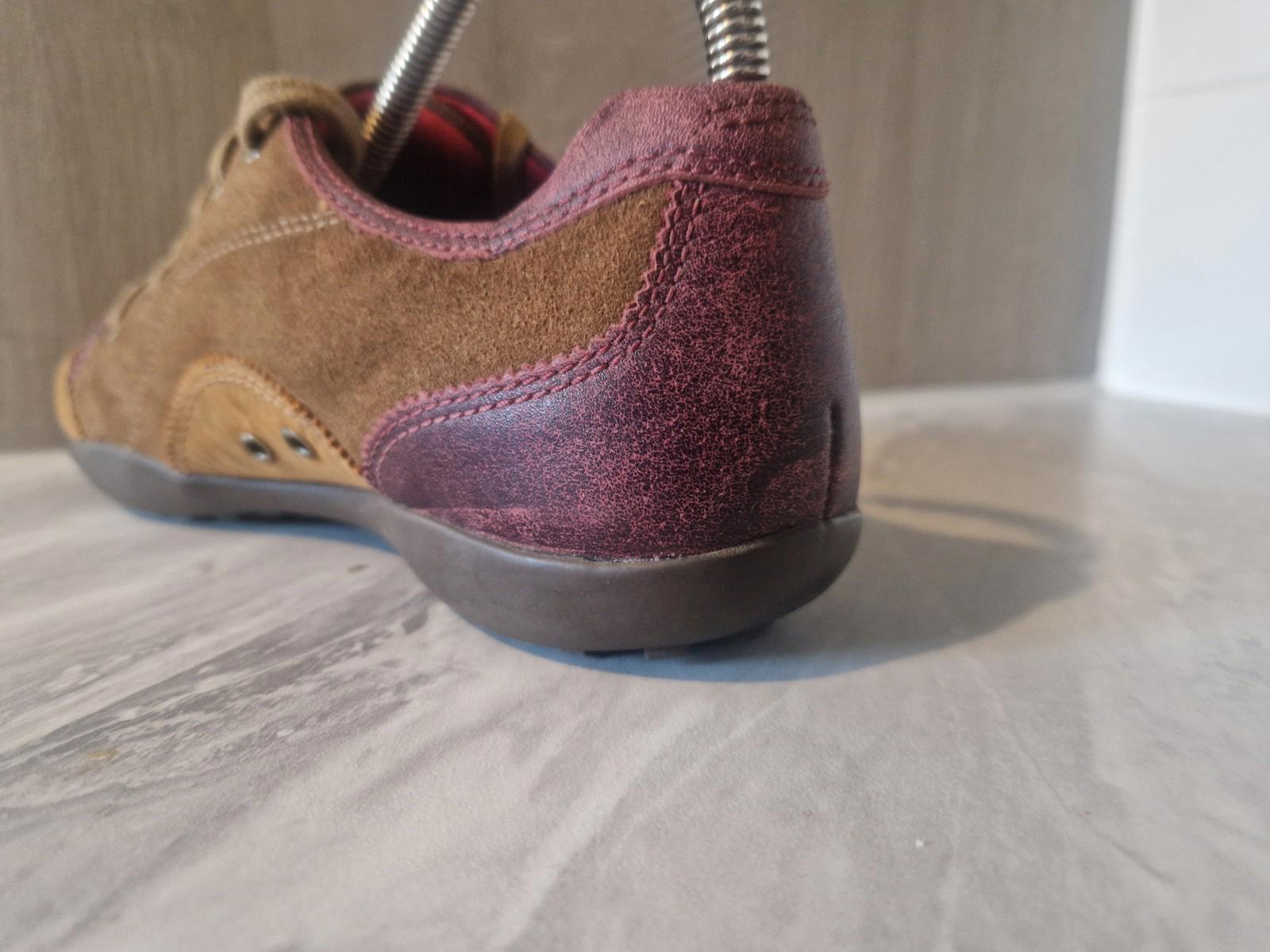 Timberland Comforia Soft Suede  Comfort Flat Shoes / Trainers  8.5w Uk 6.5 Vgc