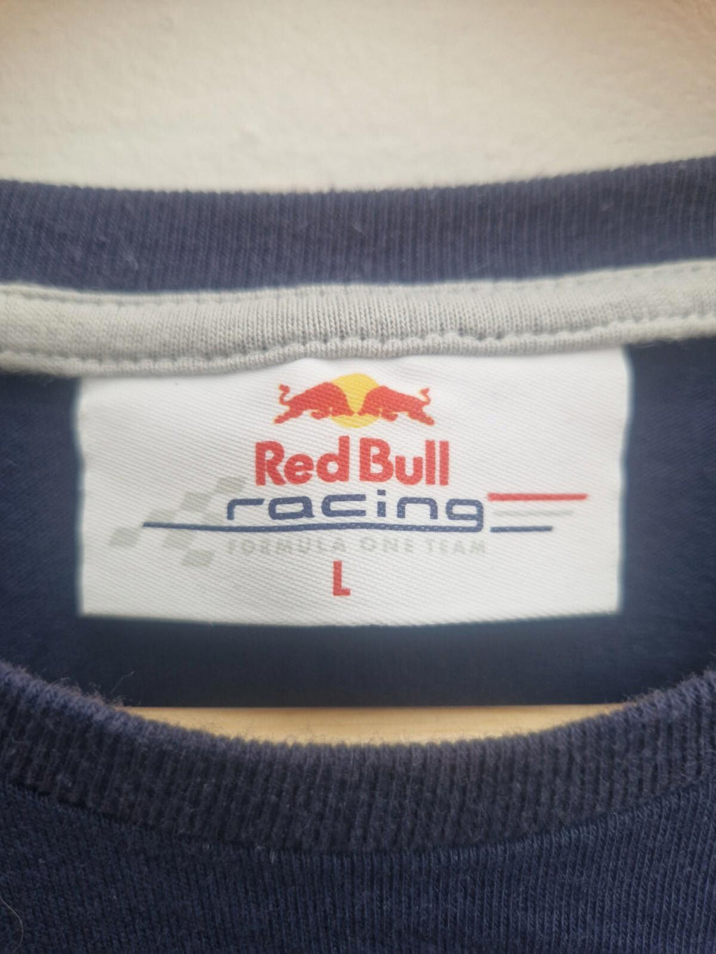 Red Bull Racing Formula One 2005 Season t-shirt uk Size L f1 Vgc
