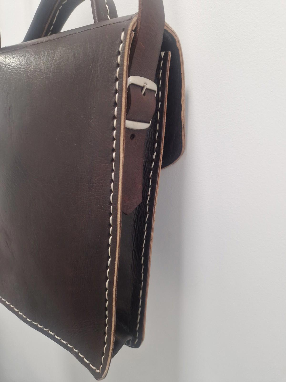 Handmade Quality Brown Leather Satchel Top Handle  Chunky Stitch Preowened Gc