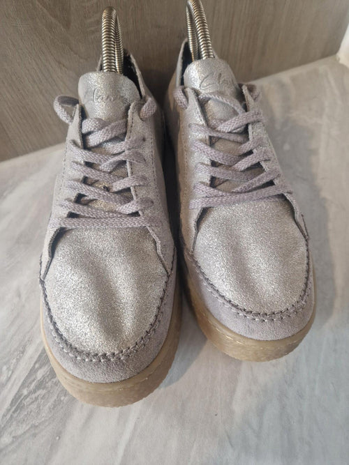 Clarks Barleigh lace silver glitter grey  Suede shoe Gum Sole Uk Size 6.5 Gc