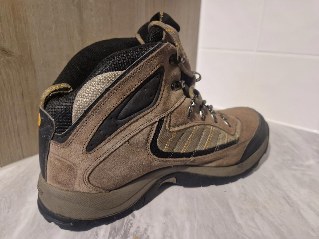 Hi-Tec Natal Mid WP Comfort Trail Hiking Waterproof Boots Uk Size 12 Gc