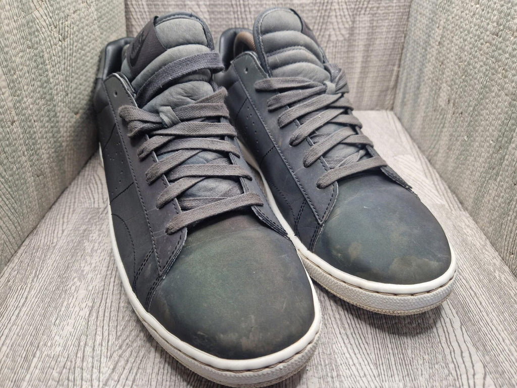Nike 2005  Ultra Premium Black  Iridescent trainers uk size 12 Vgc