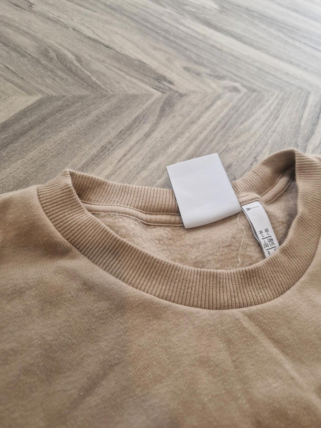 Adidas Beige Crew Neck Sweatshirt Trefoil Logo Front Central Hit  Uk L Gc