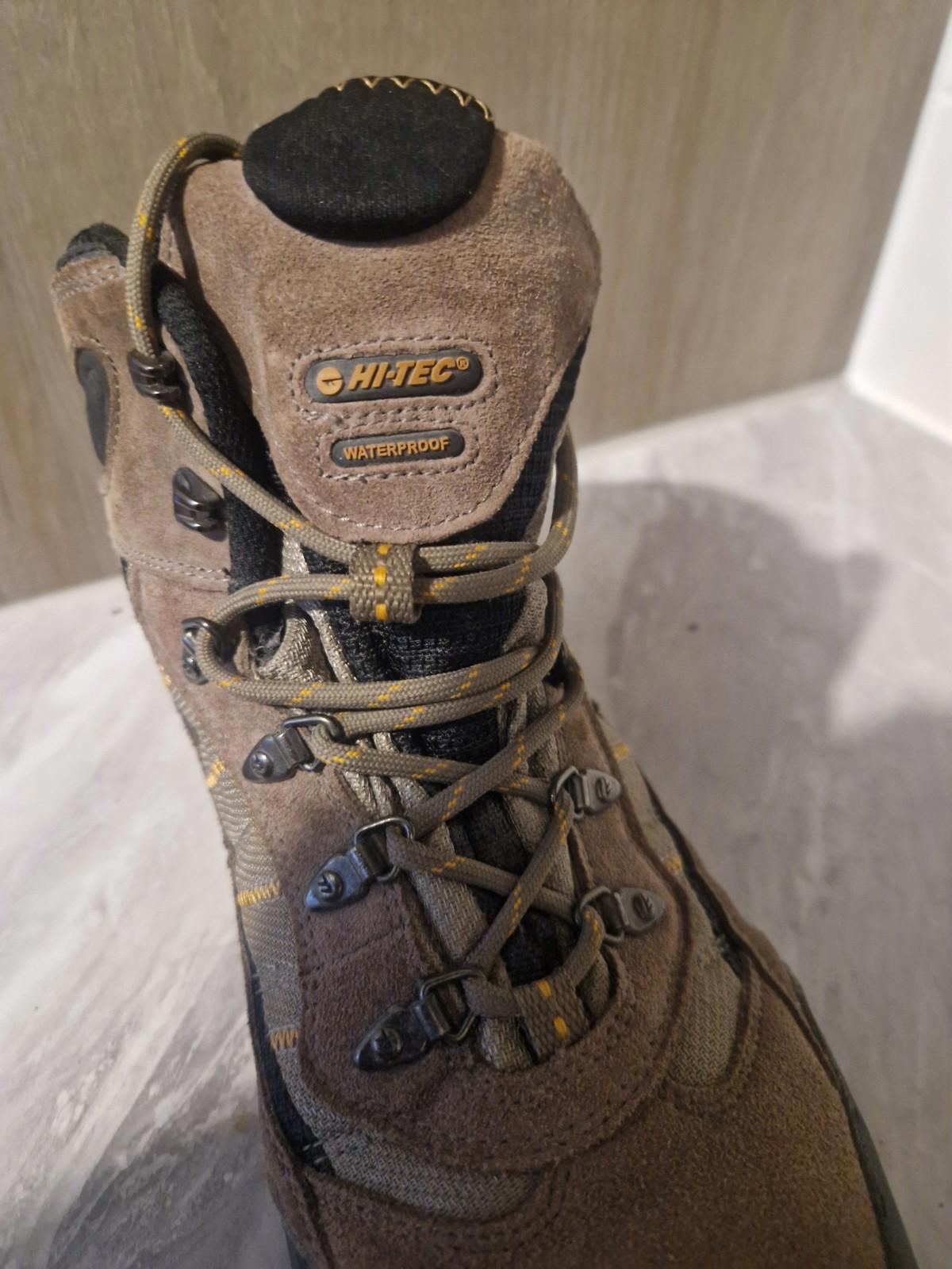 Hi-Tec Natal Mid WP Comfort Trail Hiking Waterproof Boots Uk Size 12 Gc