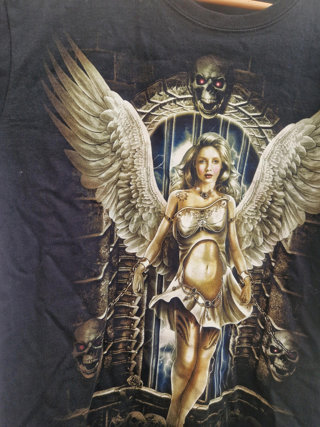 Y2k Gothic Angel Graphic Crew Neck T-shirt Uk Size L On A Wild Label 100% Cotton