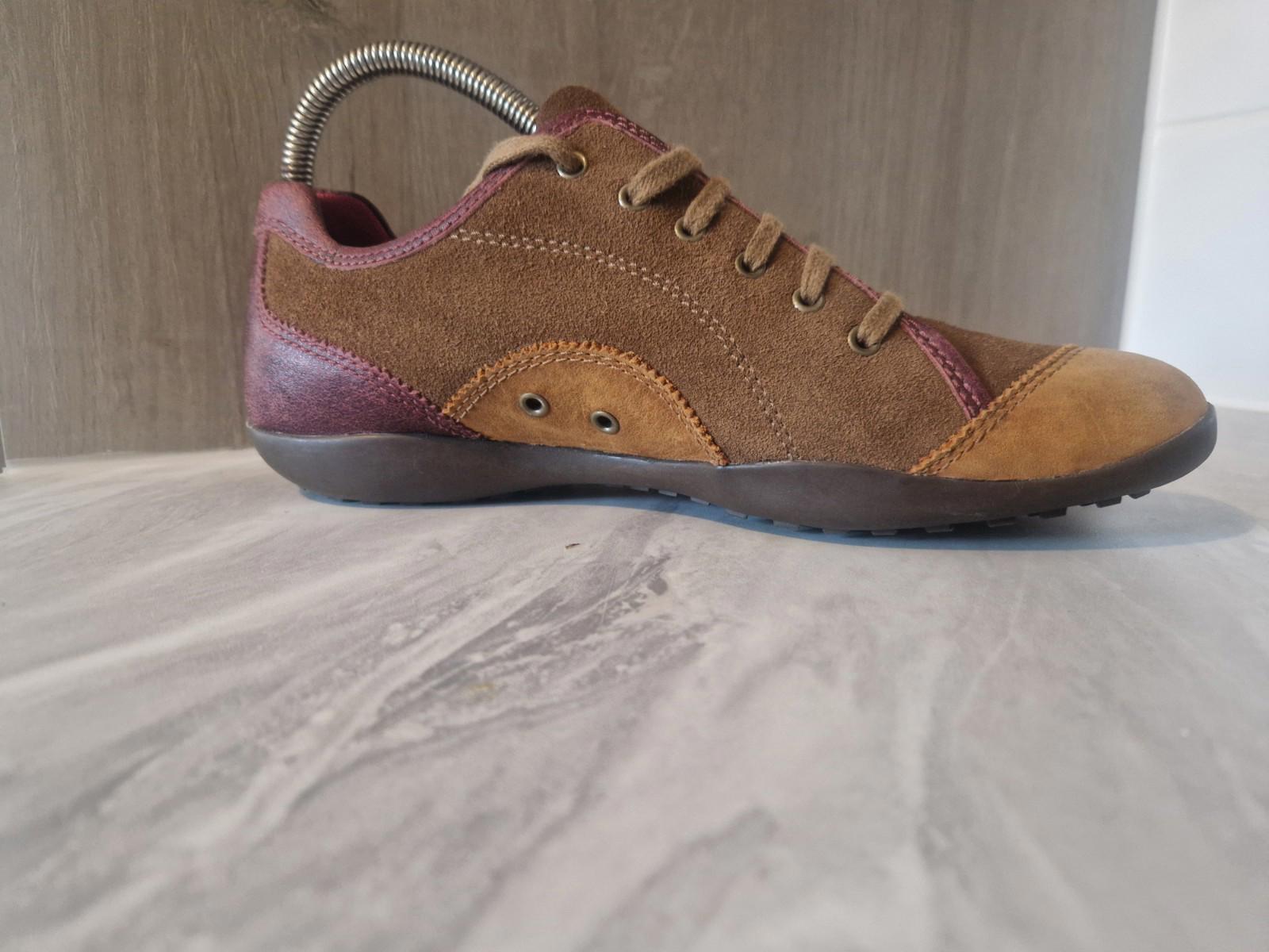 Timberland Comforia Soft Suede  Comfort Flat Shoes / Trainers  8.5w Uk 6.5 Vgc