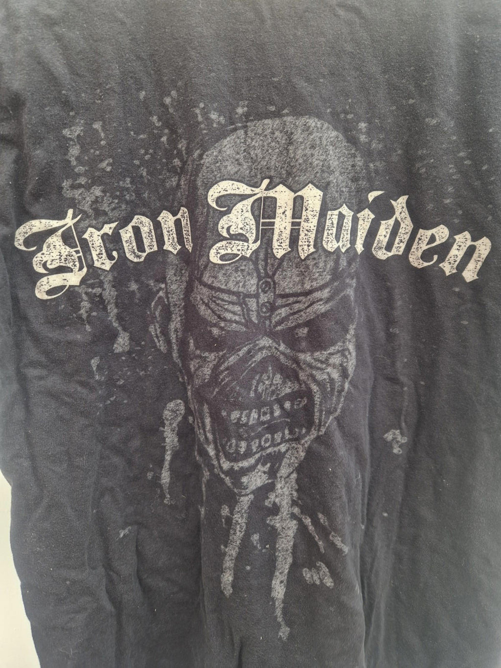 2011 Iron Maiden The Trooper T-Shirt In A Gildan  Label Uk Size M Gc