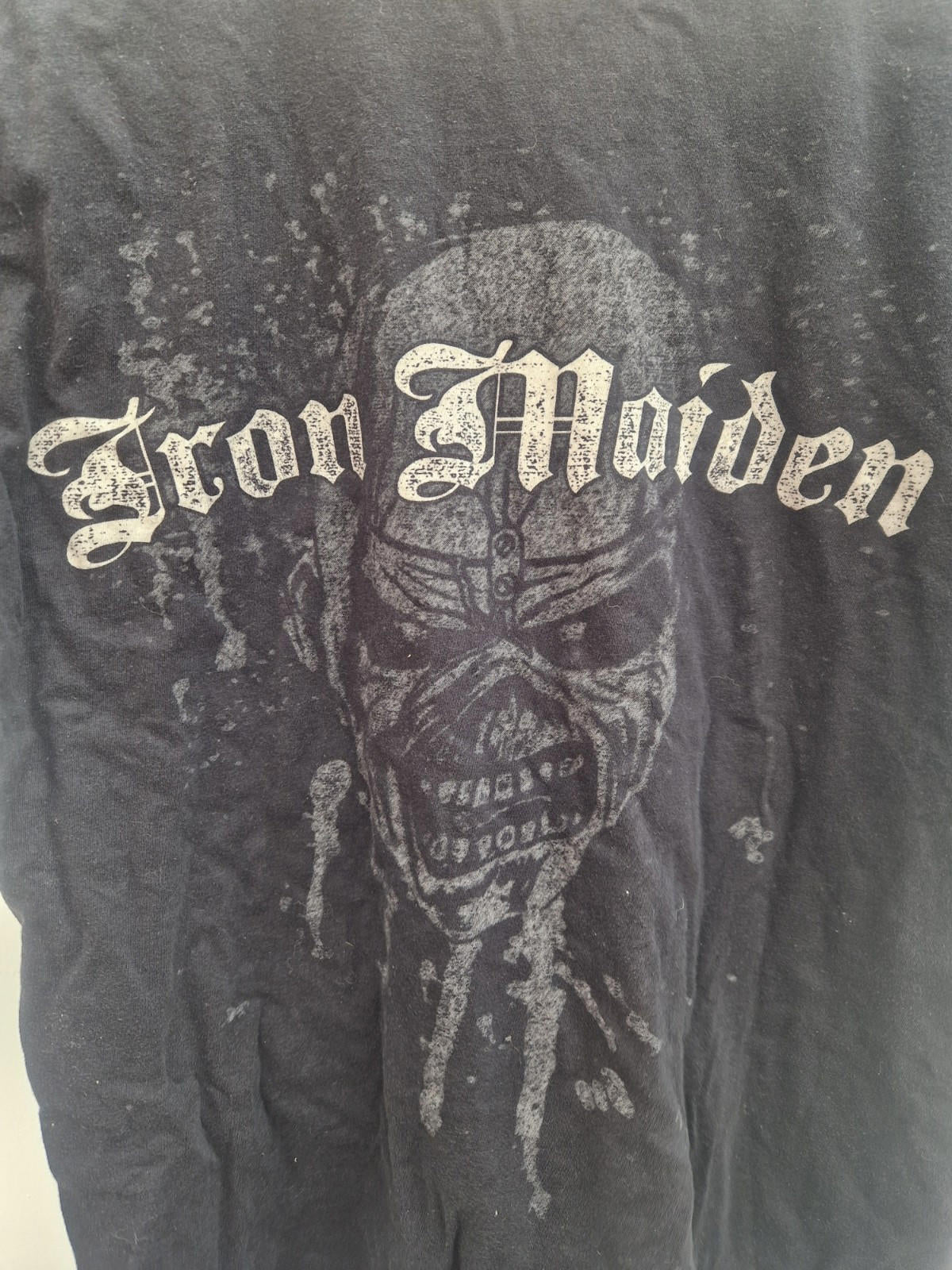 2011 Iron Maiden The Trooper T-Shirt In A Gildan  Label Uk Size M Gc