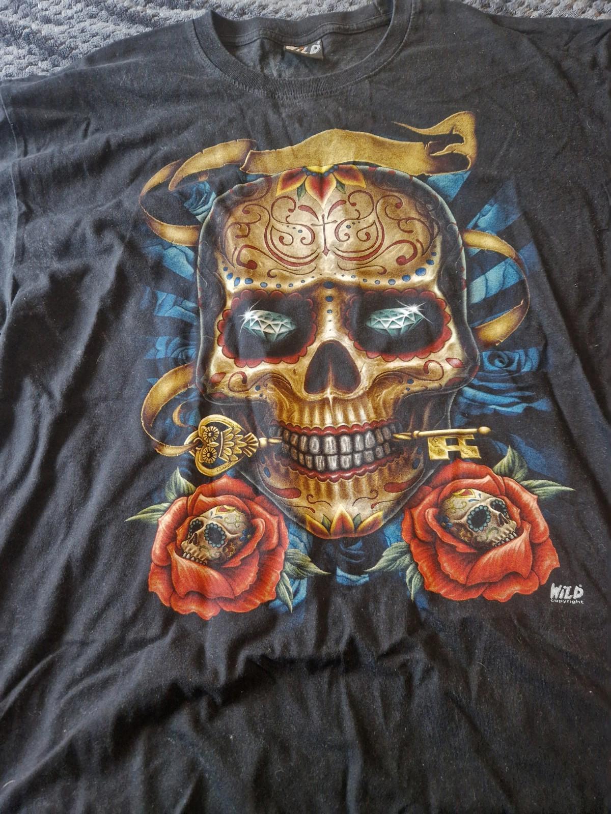 Skull Rock Band Graphic T-shirt  Front & Back Hit Uk Size Xl On A Wild Tag