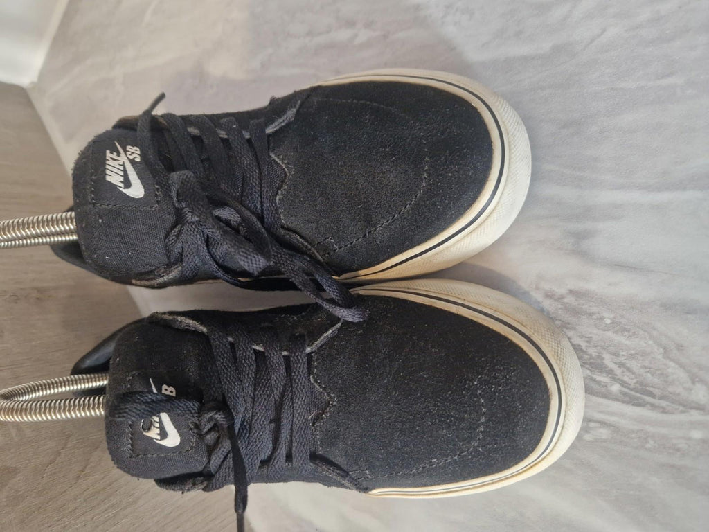Nike Sb 2014 Black With White Mids  Canvas Trainers Skate Shoe Uk Size 5 Gc