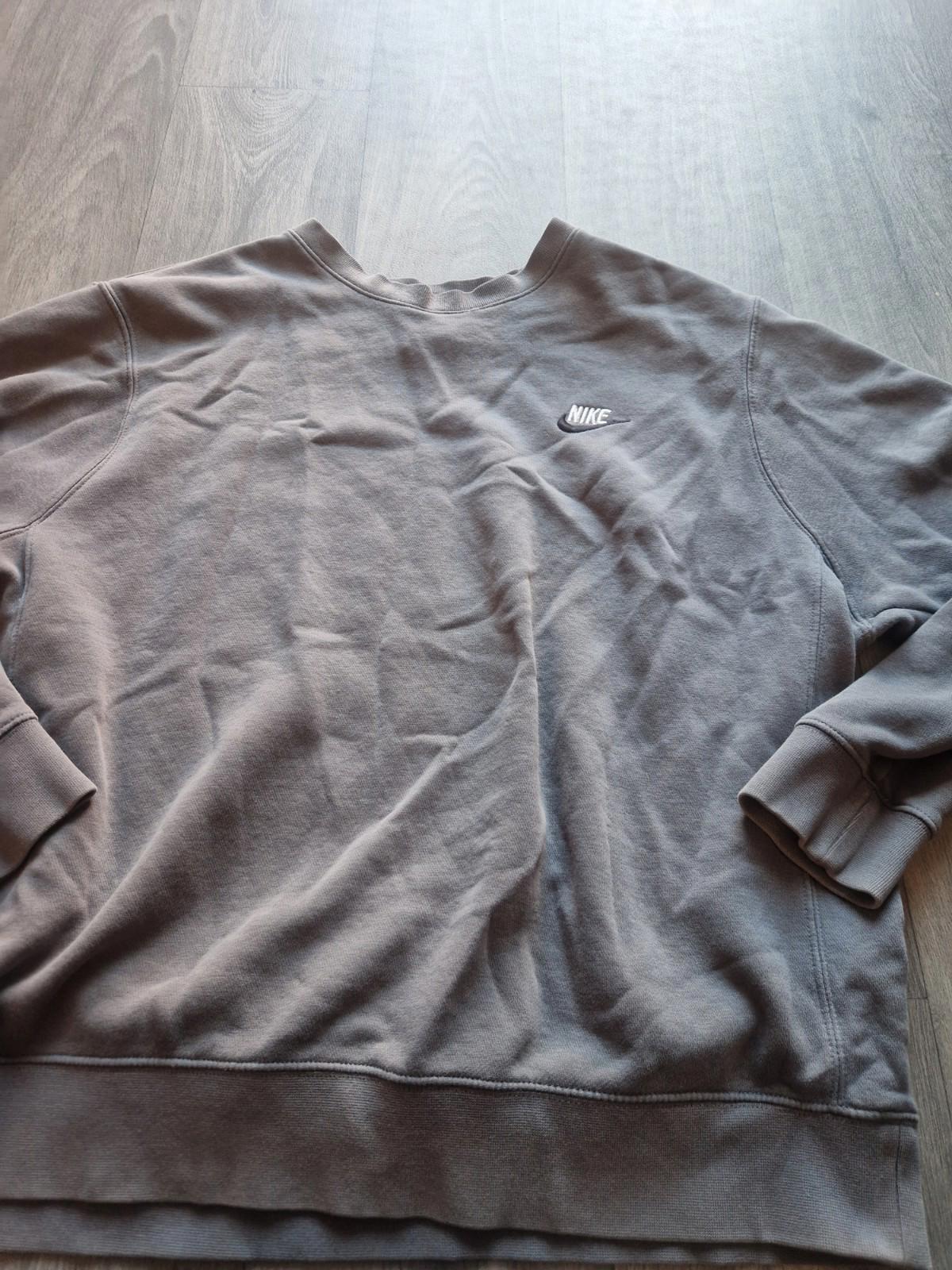 Nike Sweatshirt Mens  Grey Swoosh Crewneck Pullover Jumper/ Sweater Uk Size L Gc