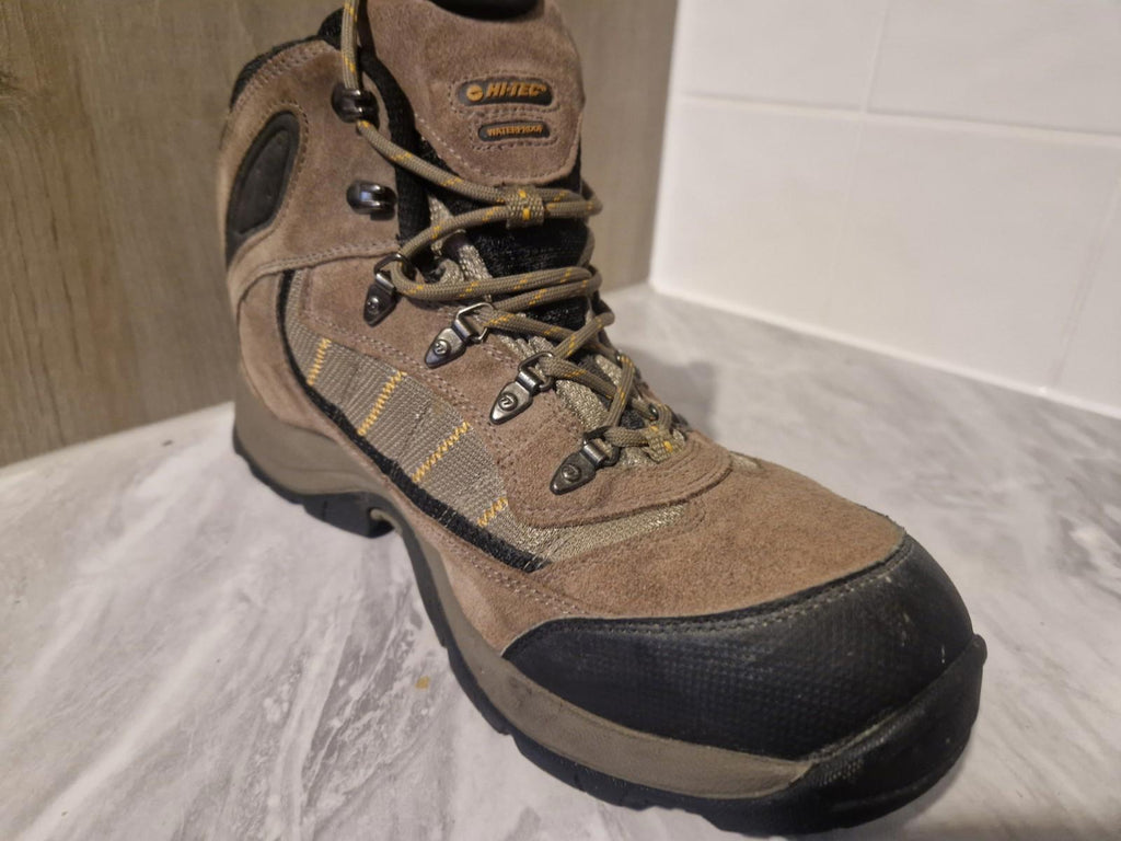 Hi-Tec Natal Mid WP Comfort Trail Hiking Waterproof Boots Uk Size 12 Gc