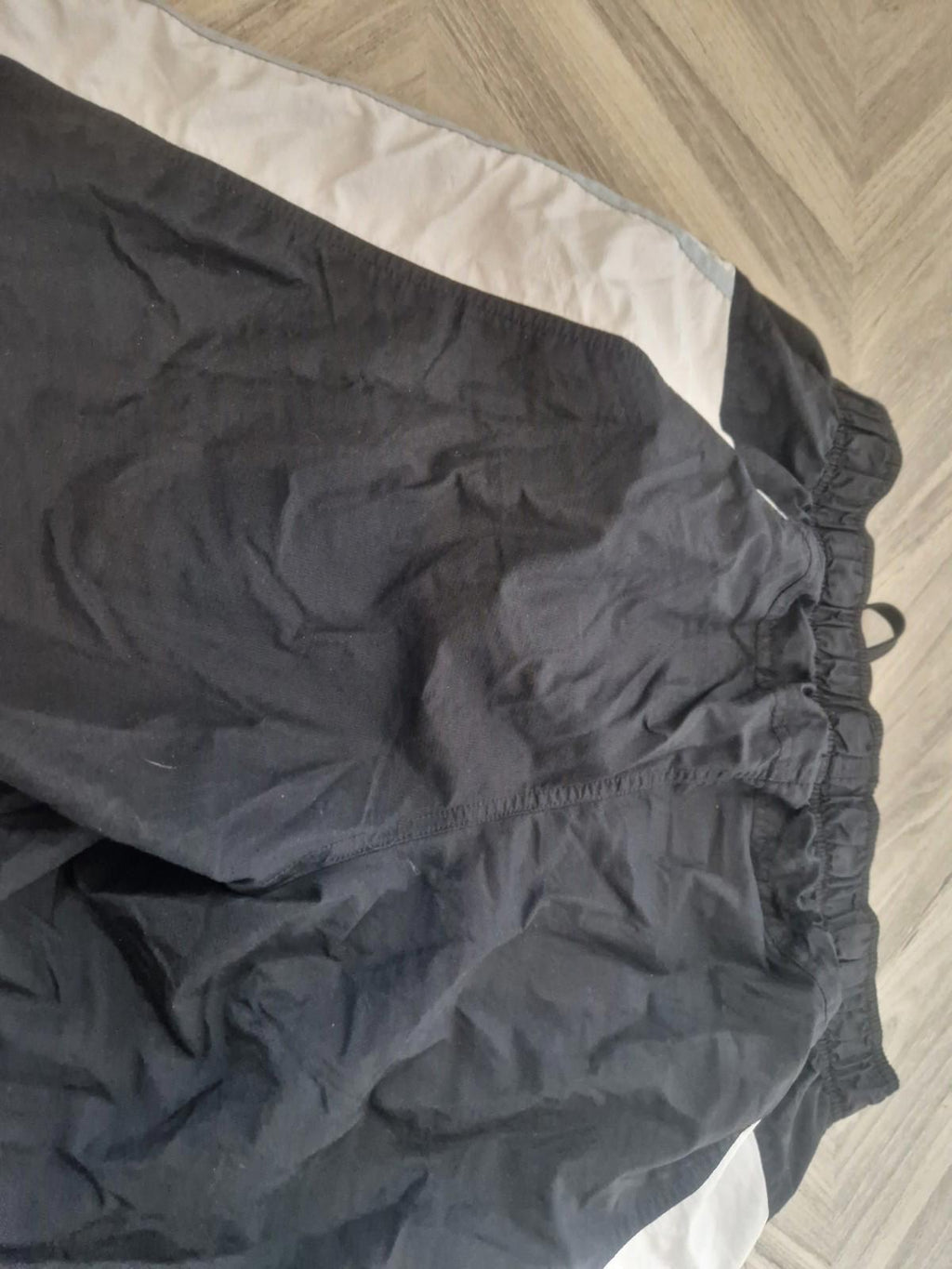 Adidas Mesh Lined Black & White Hits Shorts With Side Pocket Uk Size L Gc 2012