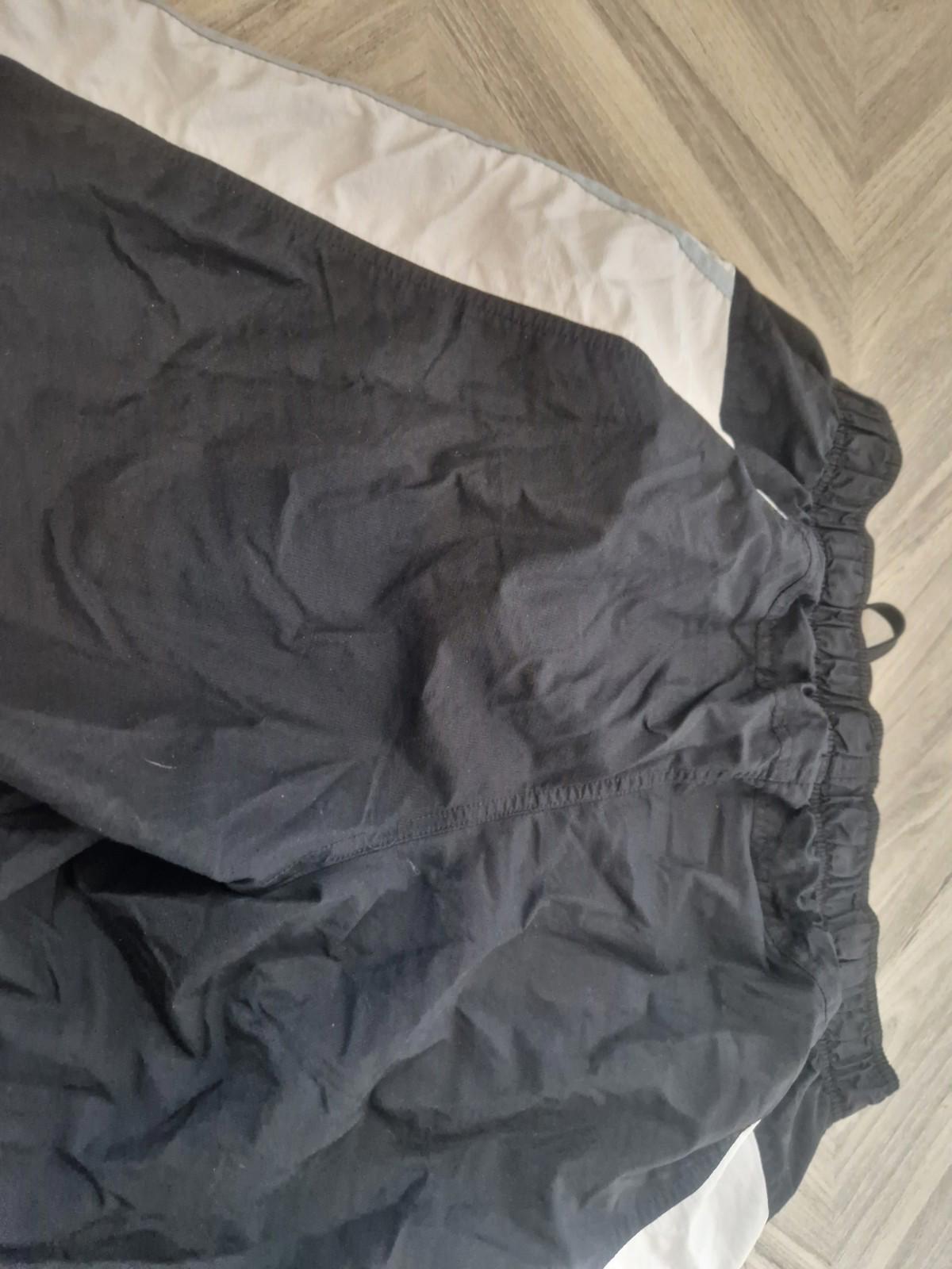 Adidas Mesh Lined Black & White Hits Shorts With Side Pocket Uk Size L Gc 2012