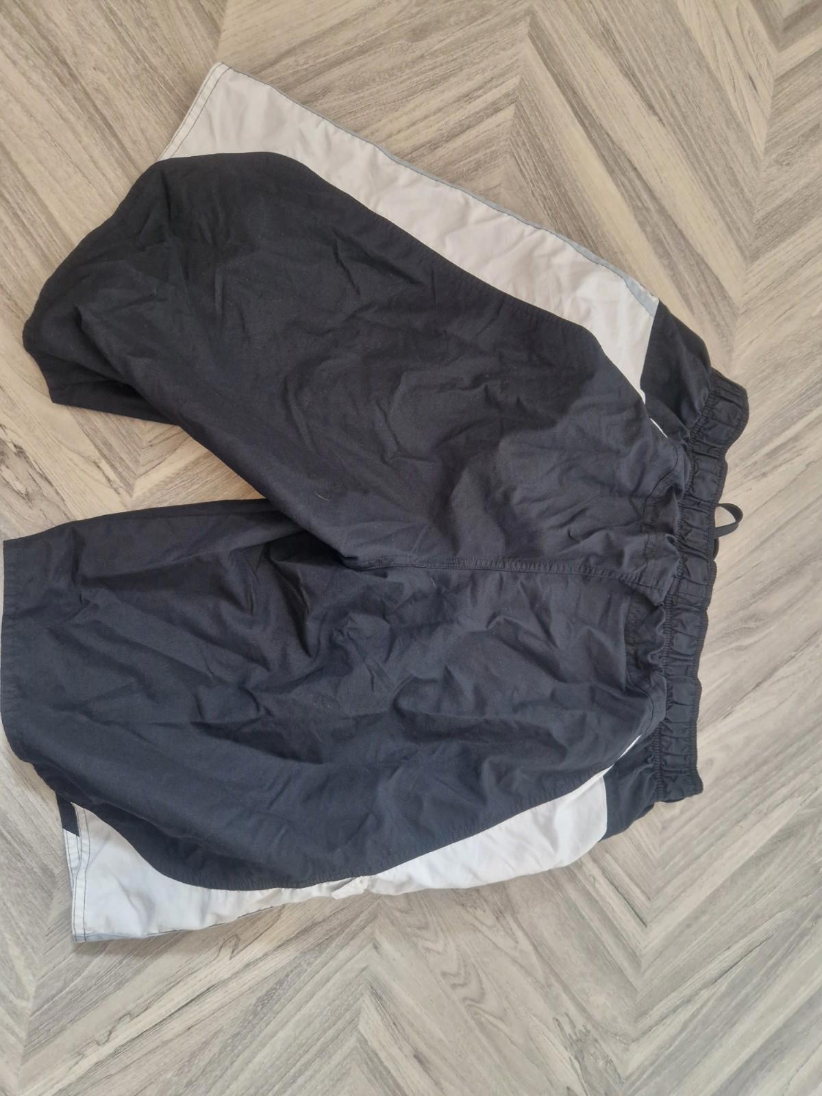 Adidas Mesh Lined Black & White Hits Shorts With Side Pocket Uk Size L Gc 2012