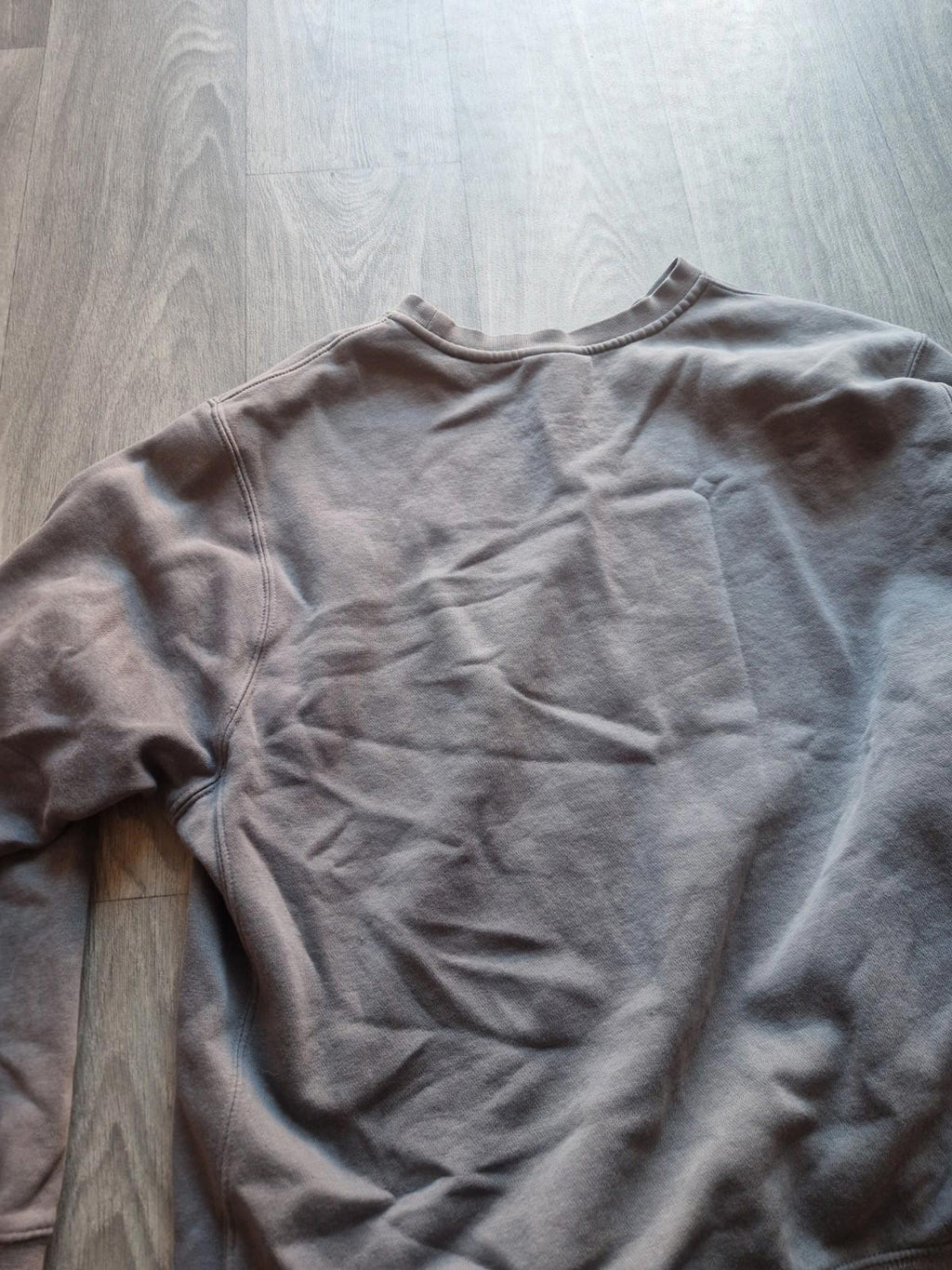 Nike Sweatshirt Mens  Grey Swoosh Crewneck Pullover Jumper/ Sweater Uk Size L Gc