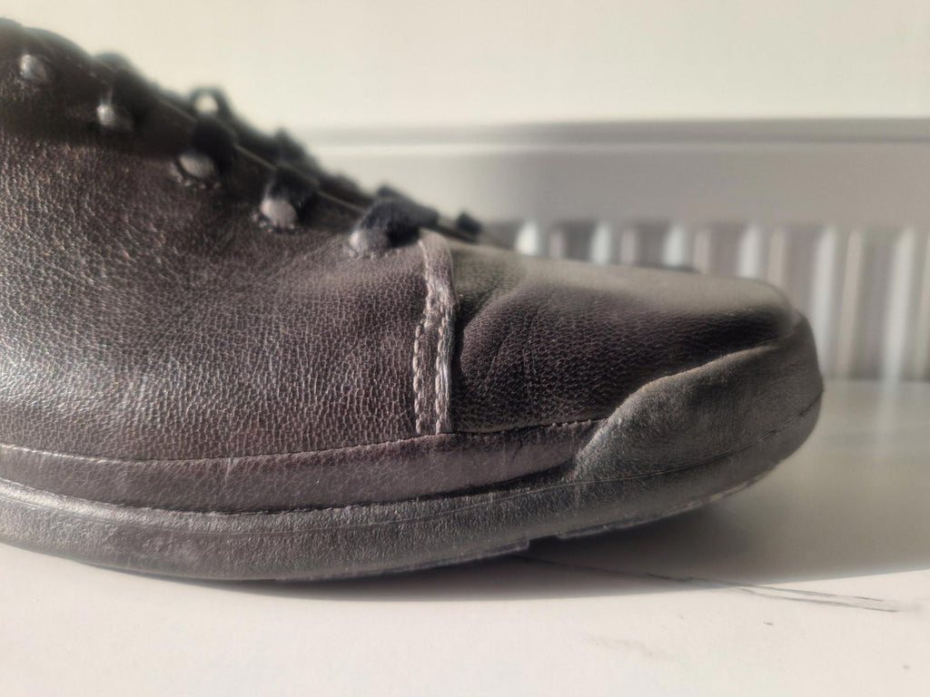 Clarks Black Leather Flexlite Lightweight Trainers Uk Size 11 G Preowened  Vgc