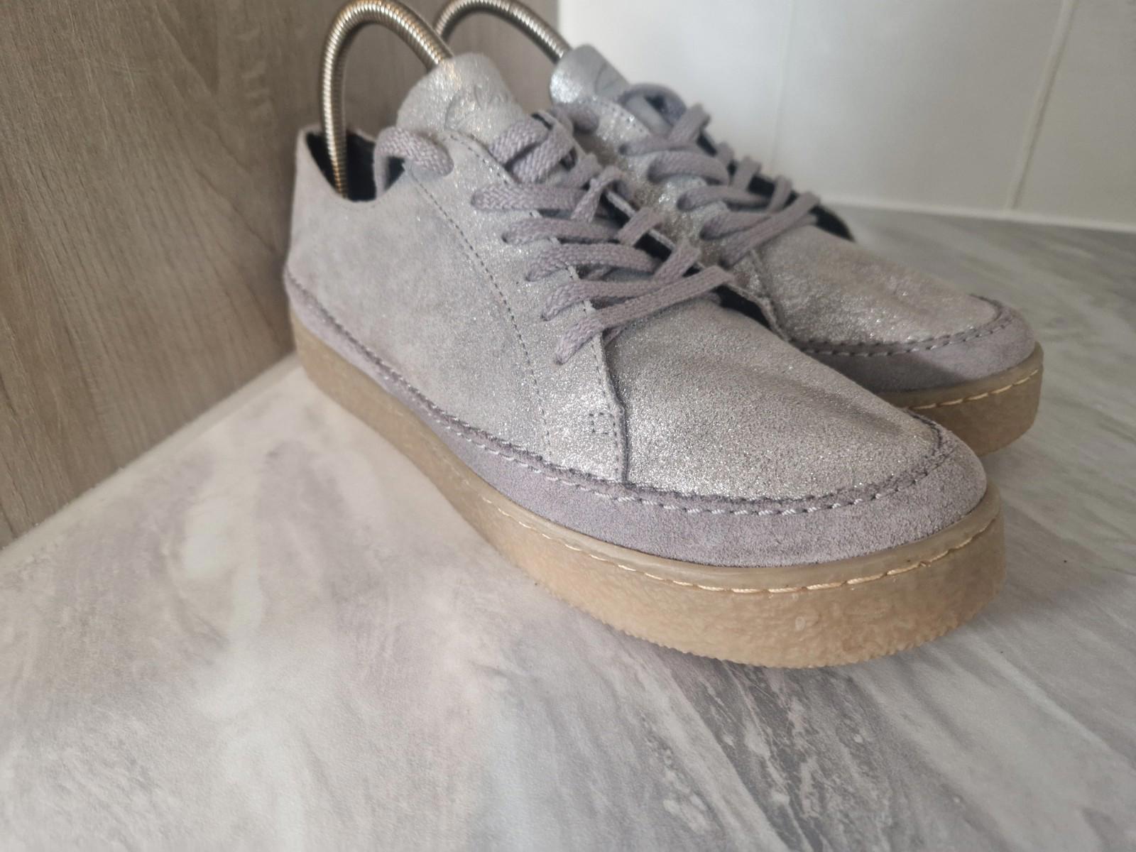 Clarks Barleigh lace silver glitter grey  Suede shoe Gum Sole Uk Size 6.5 Gc