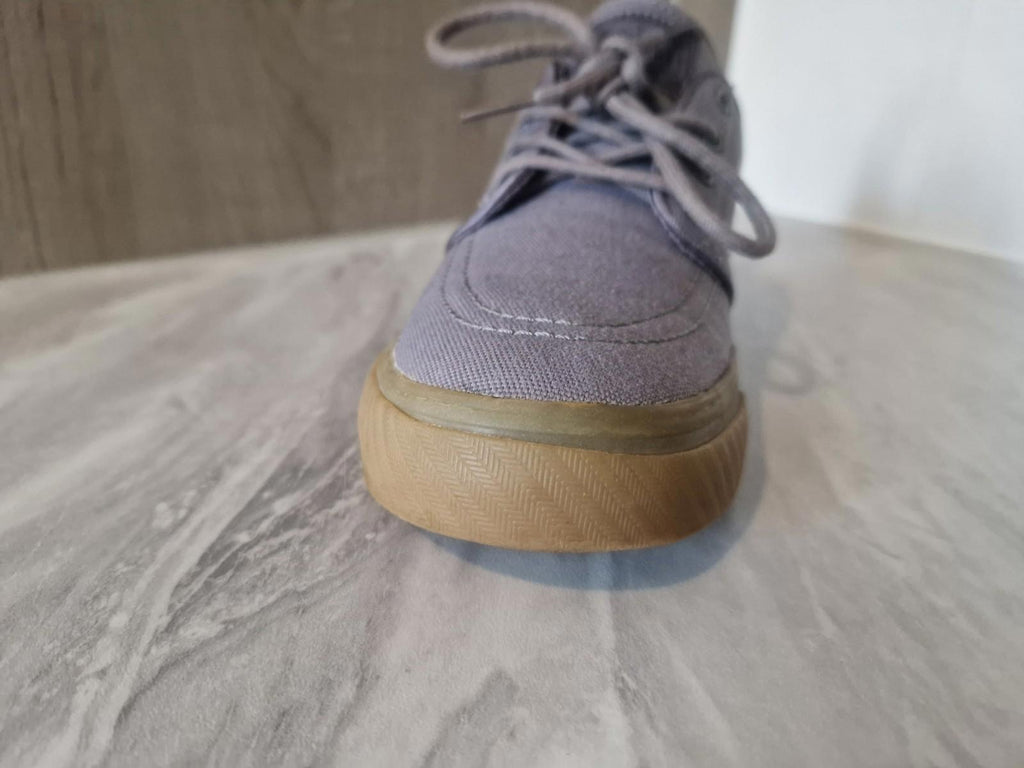 Nike SB Stefan Janoski Grey Skateboarding Canvas Trainers Gum Sole  - UK 5  Vgc