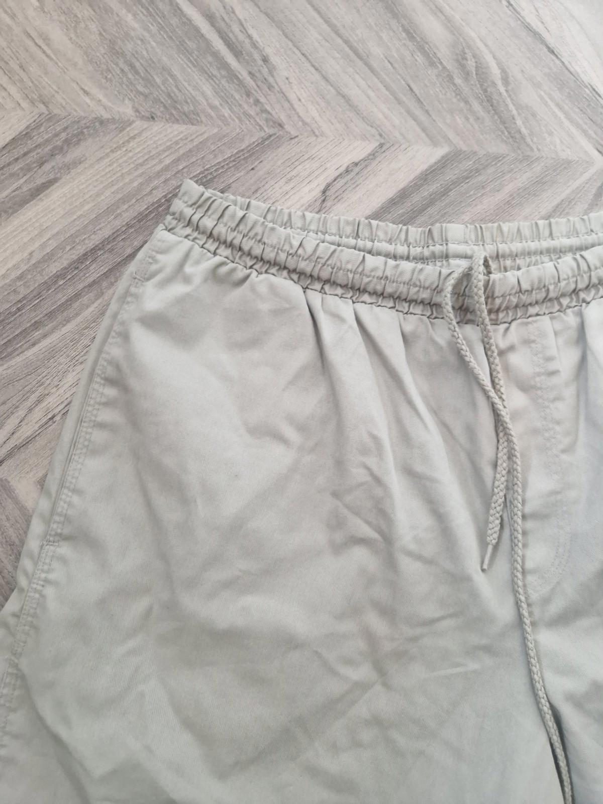 Vintage 90s adidas Biege Cotton Shorts  Embroidered Logo Hit On Pocket Uk 36w