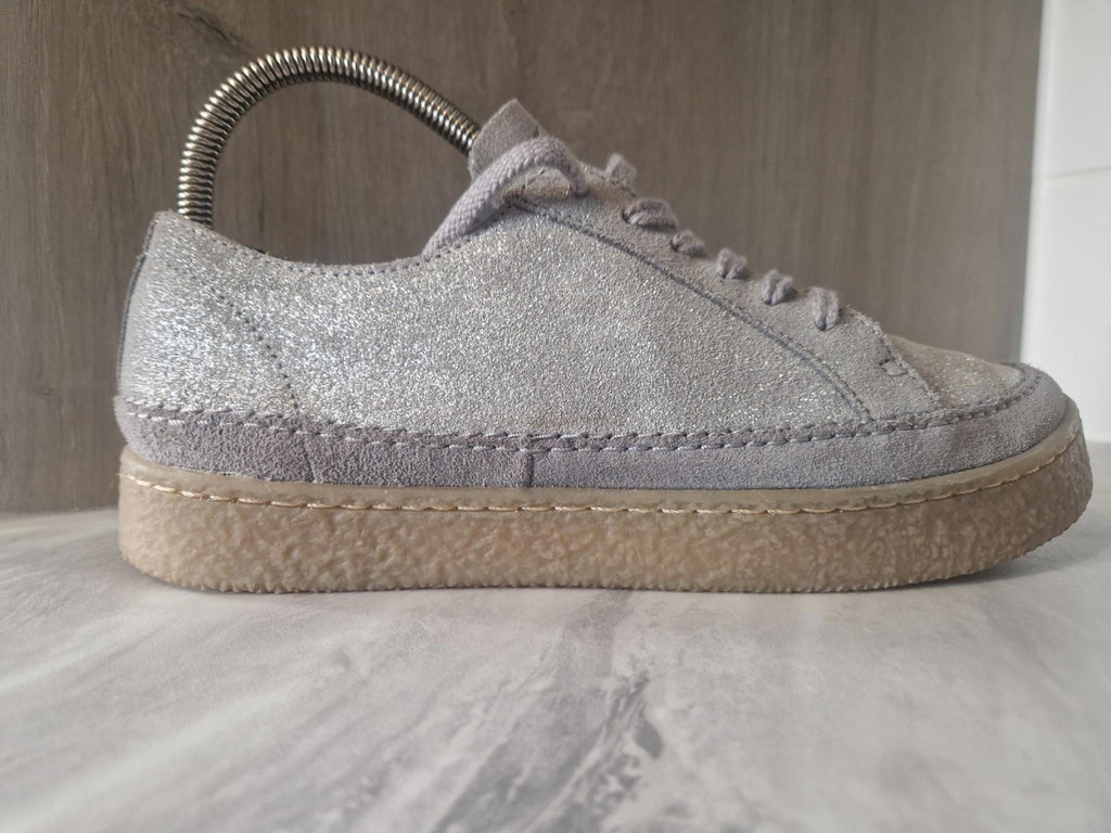 Clarks Barleigh lace silver glitter grey  Suede shoe Gum Sole Uk Size 6.5 Gc