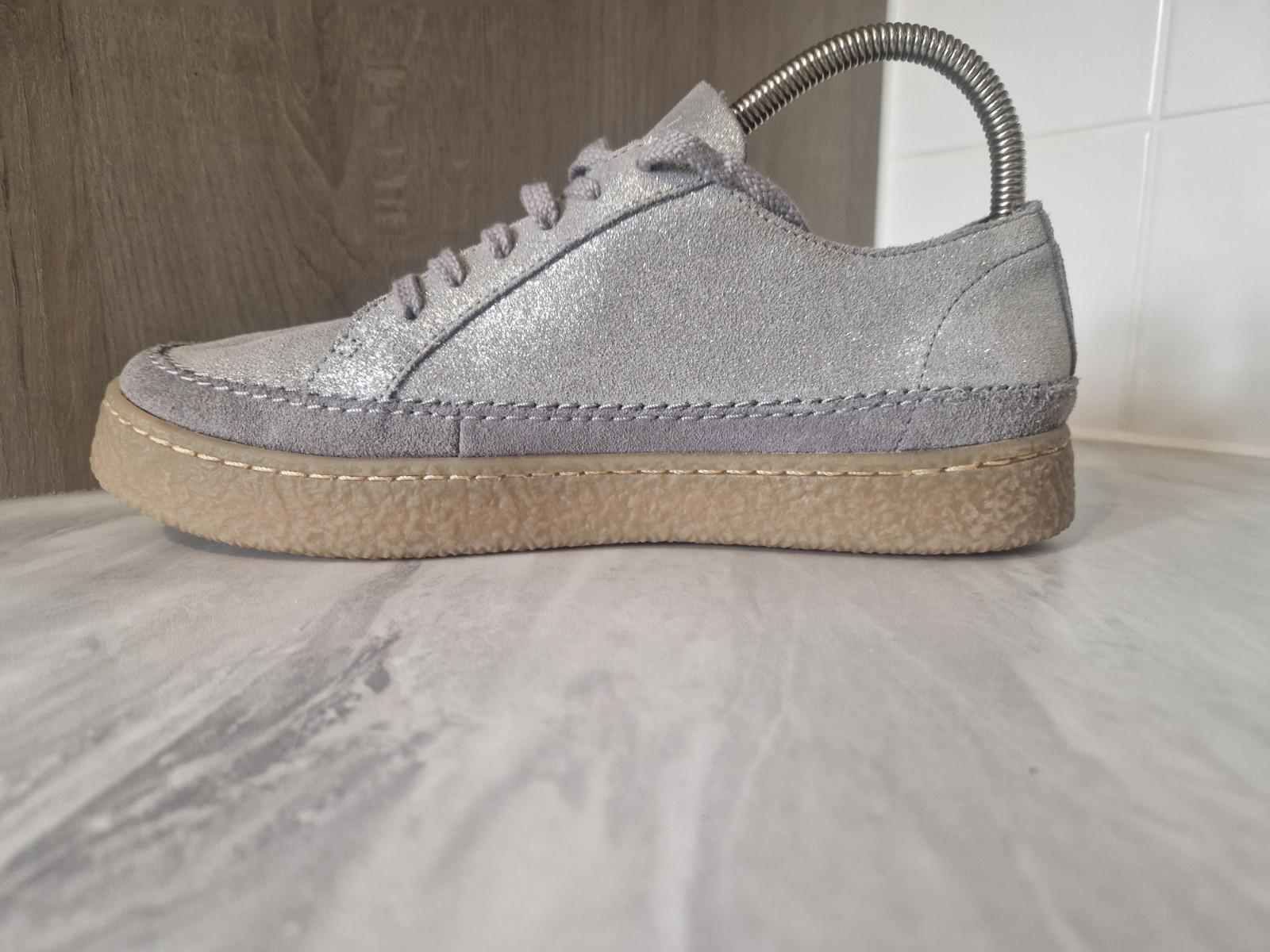Clarks Barleigh lace silver glitter grey  Suede shoe Gum Sole Uk Size 6.5 Gc