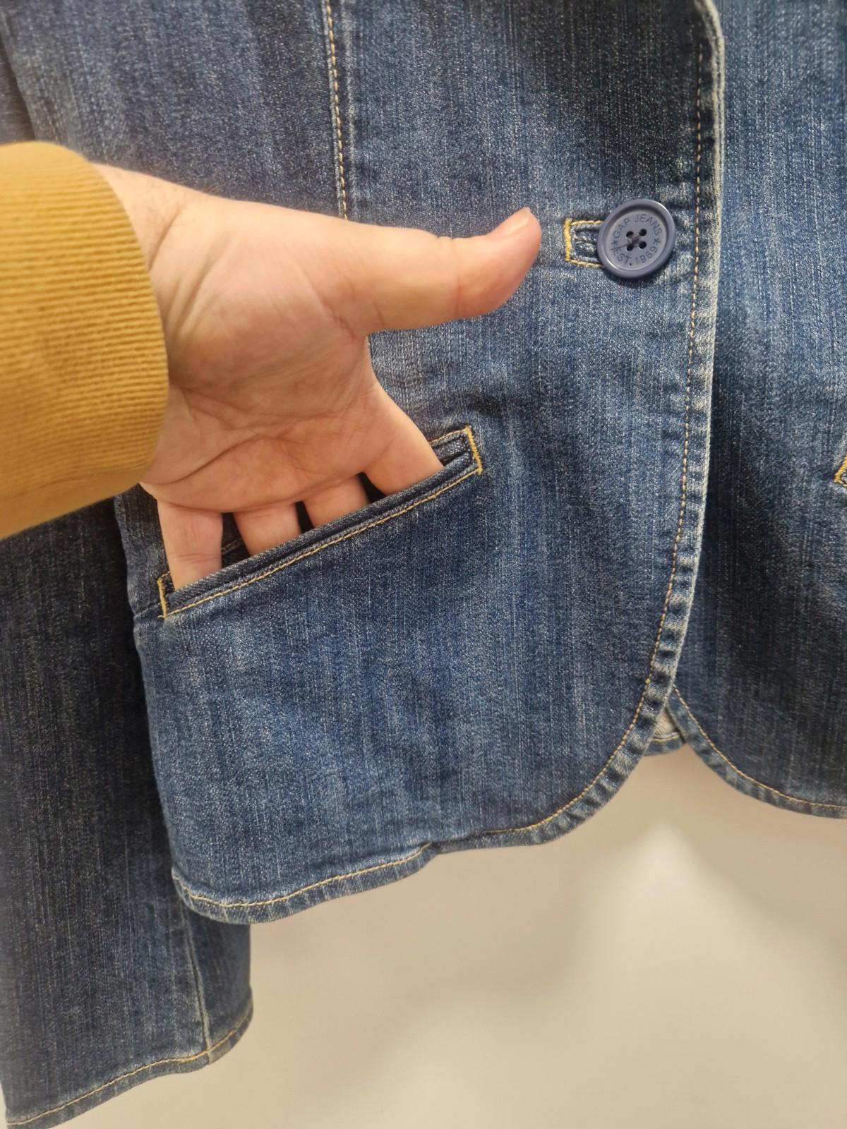 Gap 2 Button  Blue Denim  Jackets Ladies Uk Size 8 Gc