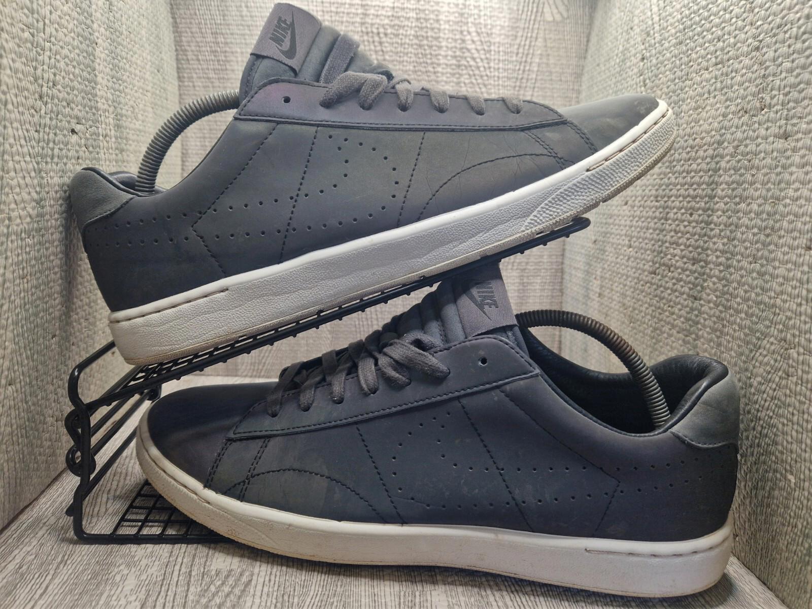 Nike 2005  Ultra Premium Black  Iridescent trainers uk size 12 Vgc