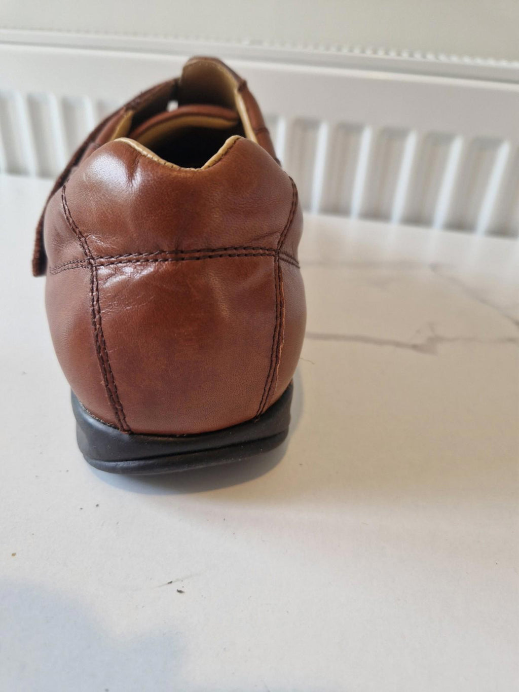 Clarks Brown Leather Slip On  Shoes/trainers  Ex Shop Display Unboxed Uk Size 11