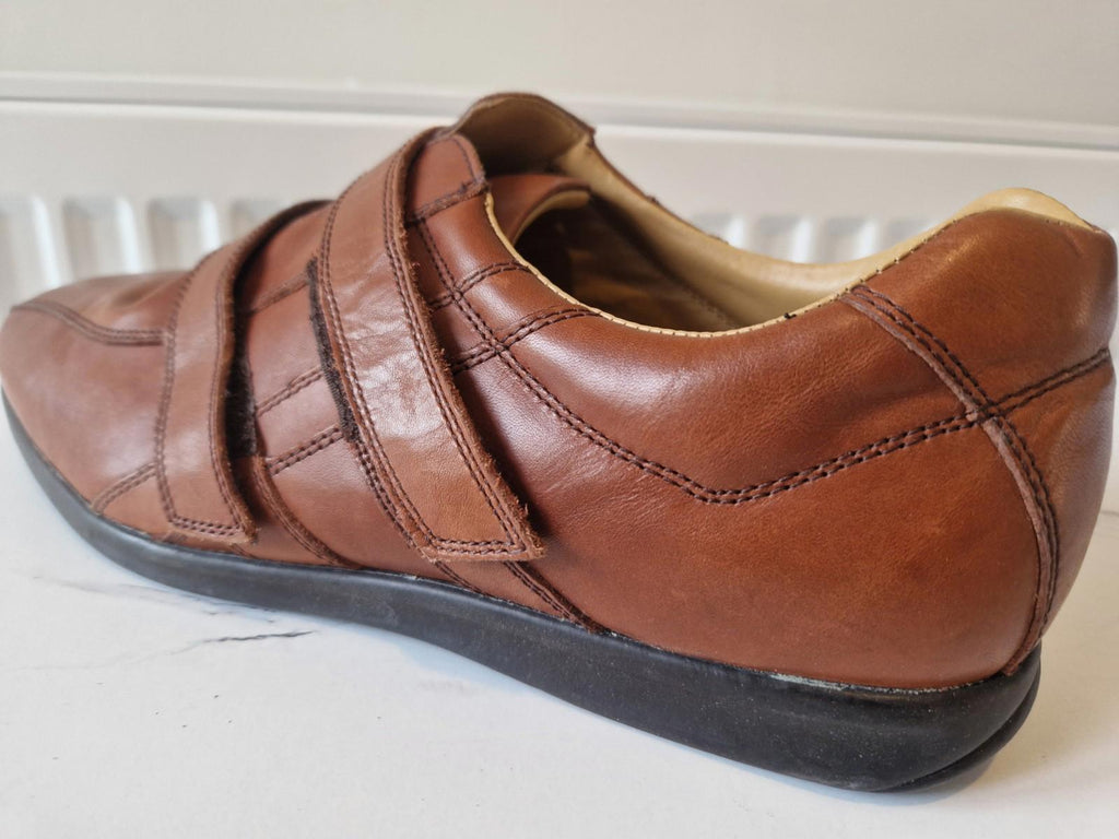 Clarks Brown Leather Slip On  Shoes/trainers  Ex Shop Display Unboxed Uk Size 11