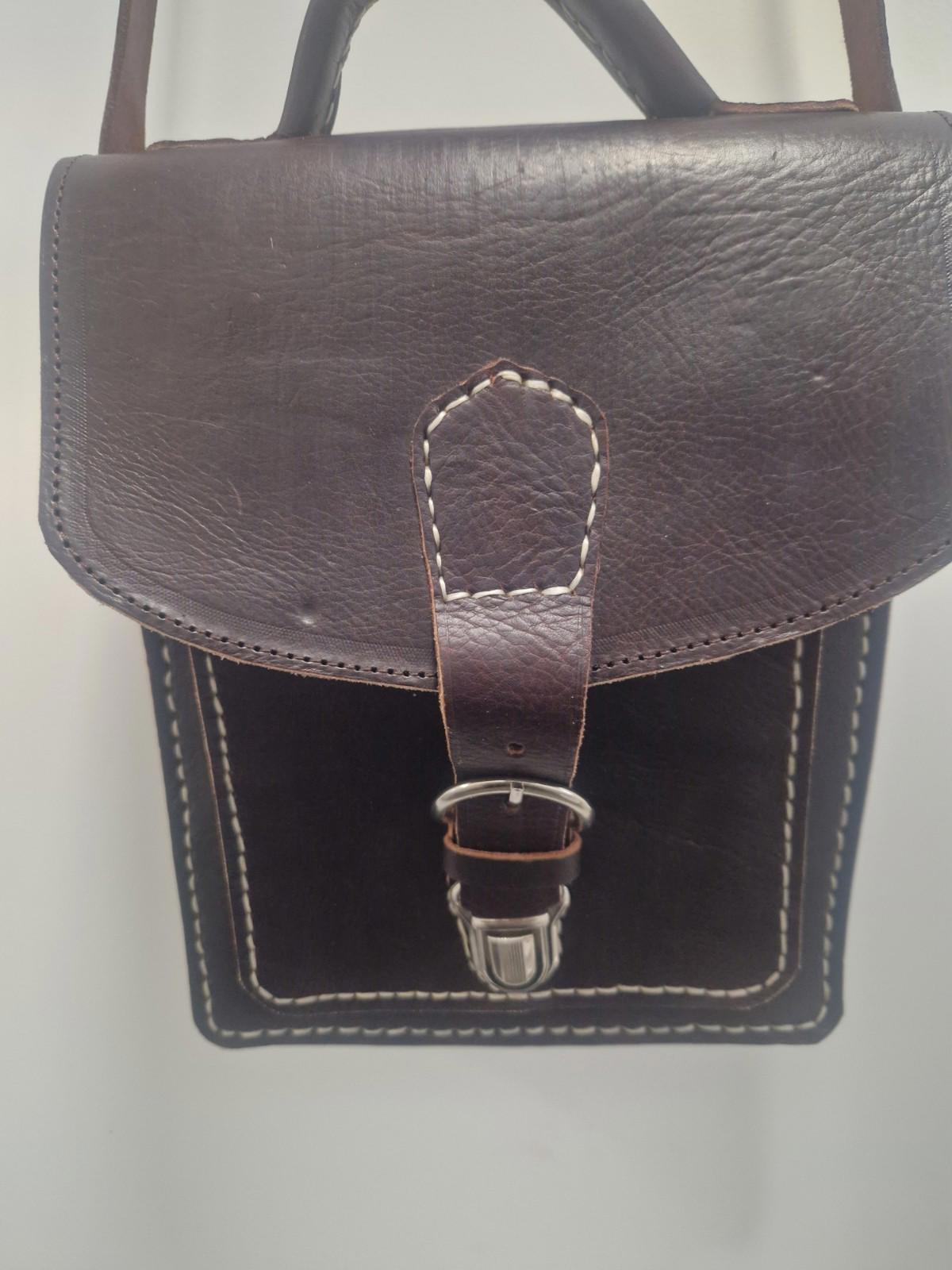 Handmade Quality Brown Leather Satchel Top Handle  Chunky Stitch Preowened Gc