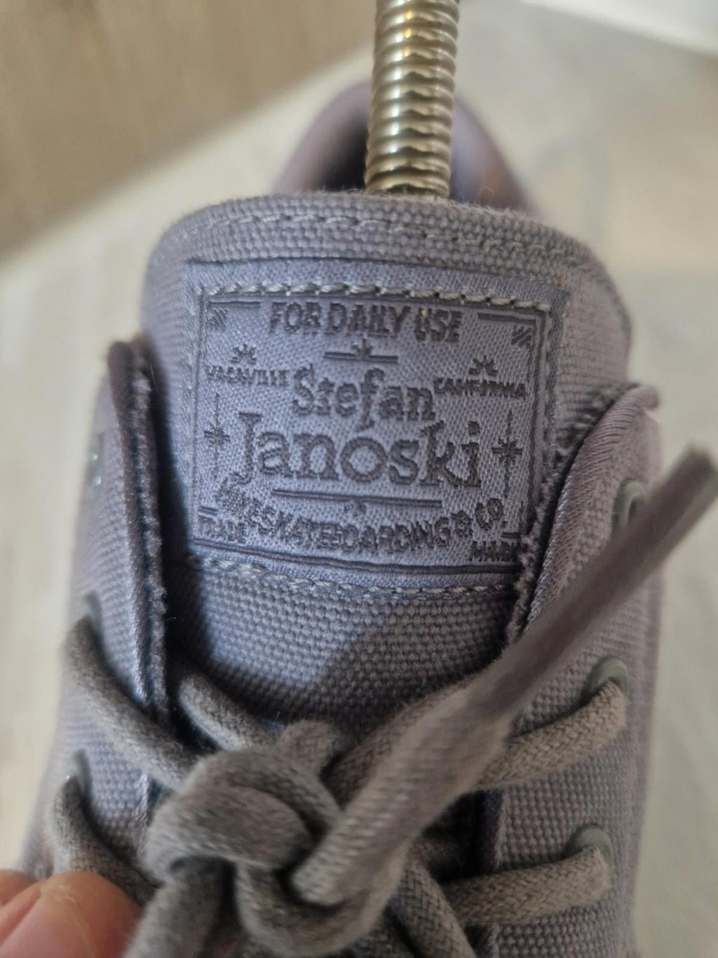 Nike SB Stefan Janoski Grey Skateboarding Canvas Trainers Gum Sole  - UK 5  Vgc
