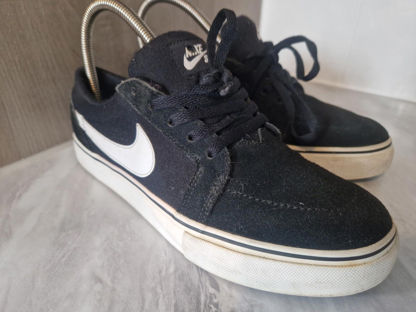 Nike Sb 2014 Black With White Mids  Canvas Trainers Skate Shoe Uk Size 5 Gc
