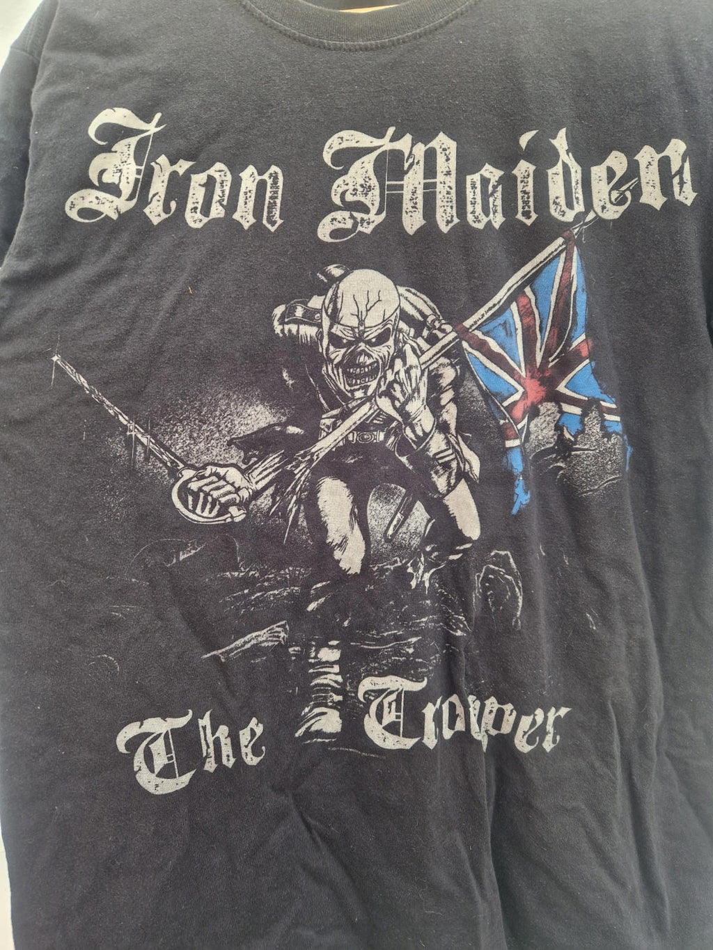 2011 Iron Maiden The Trooper T-Shirt In A Gildan  Label Uk Size M Gc
