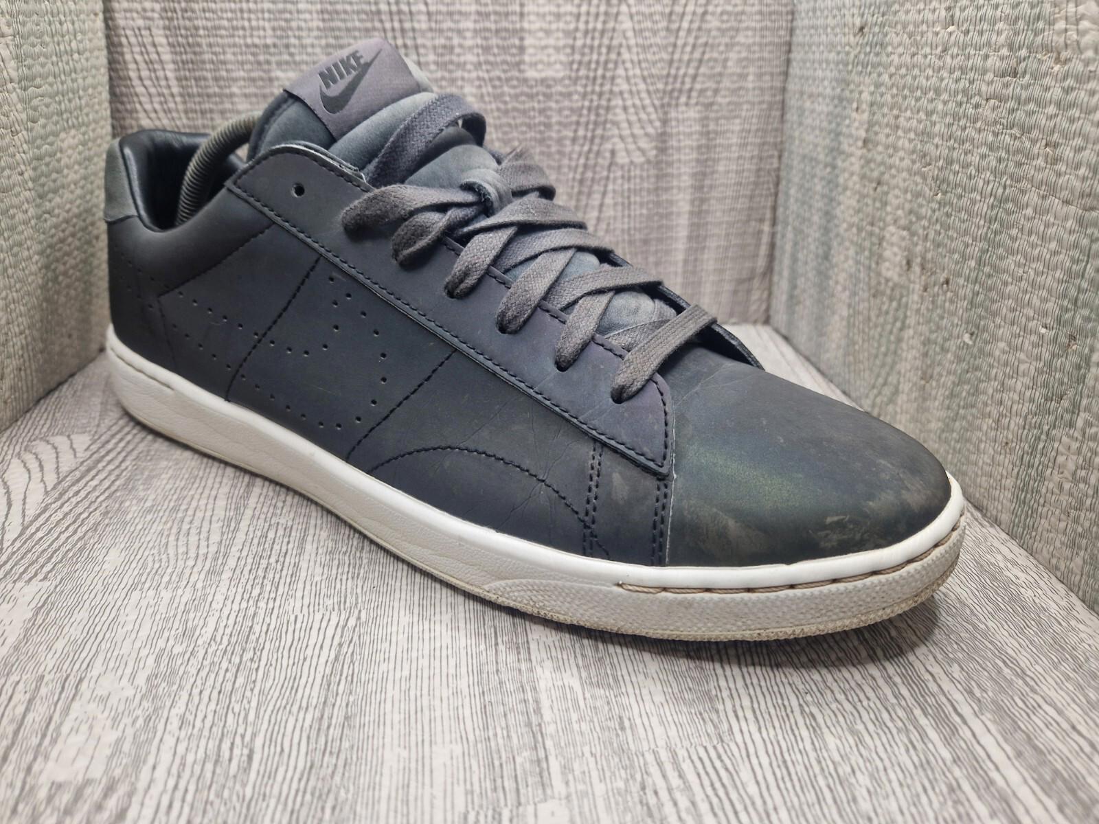Nike 2005  Ultra Premium Black  Iridescent trainers uk size 12 Vgc