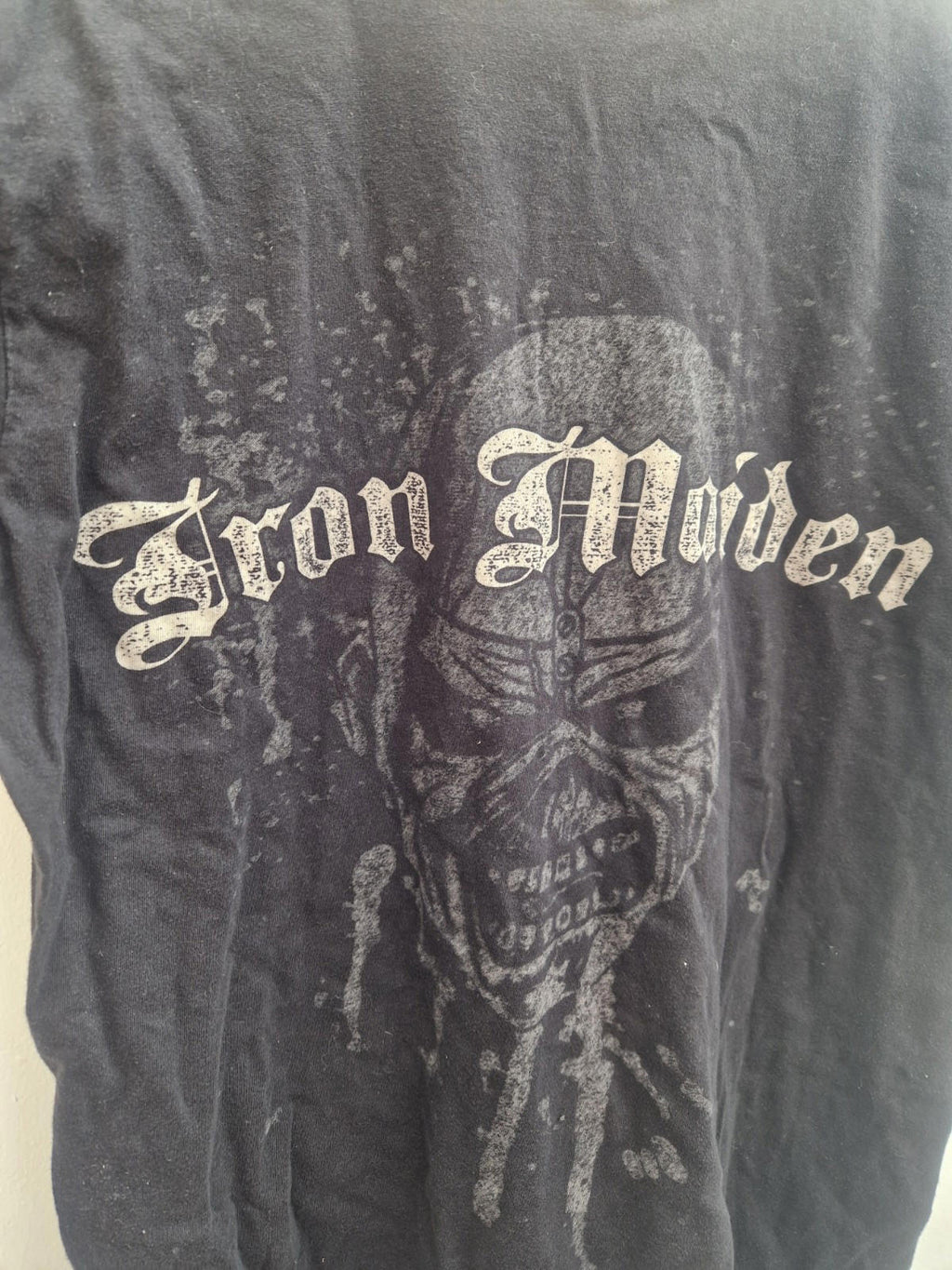 2011 Iron Maiden The Trooper T-Shirt In A Gildan  Label Uk Size M Gc